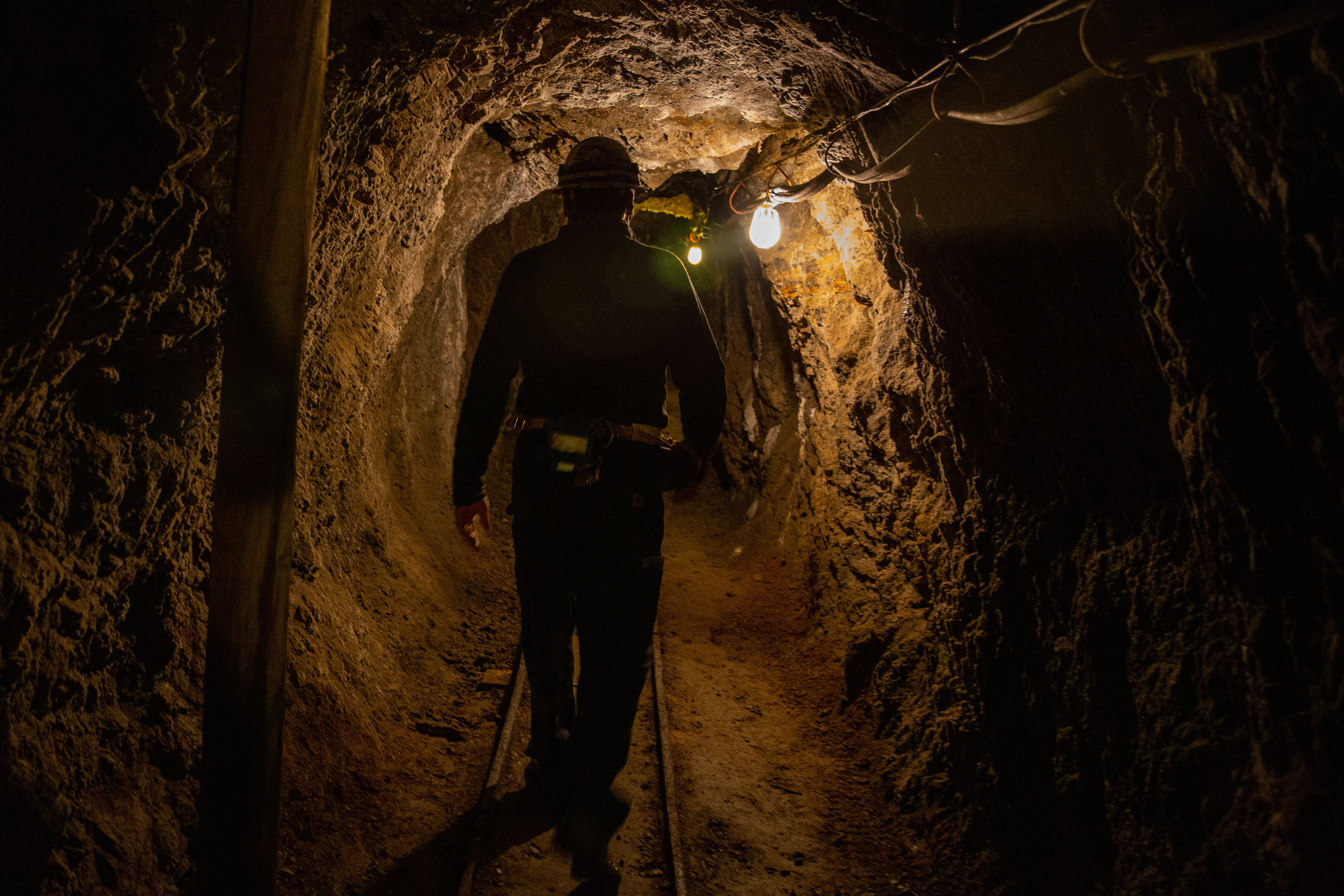 Picture of mine smuggler