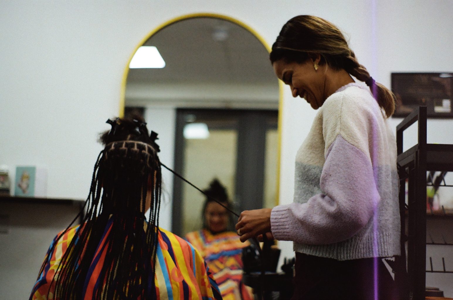 Sissi braiding hair